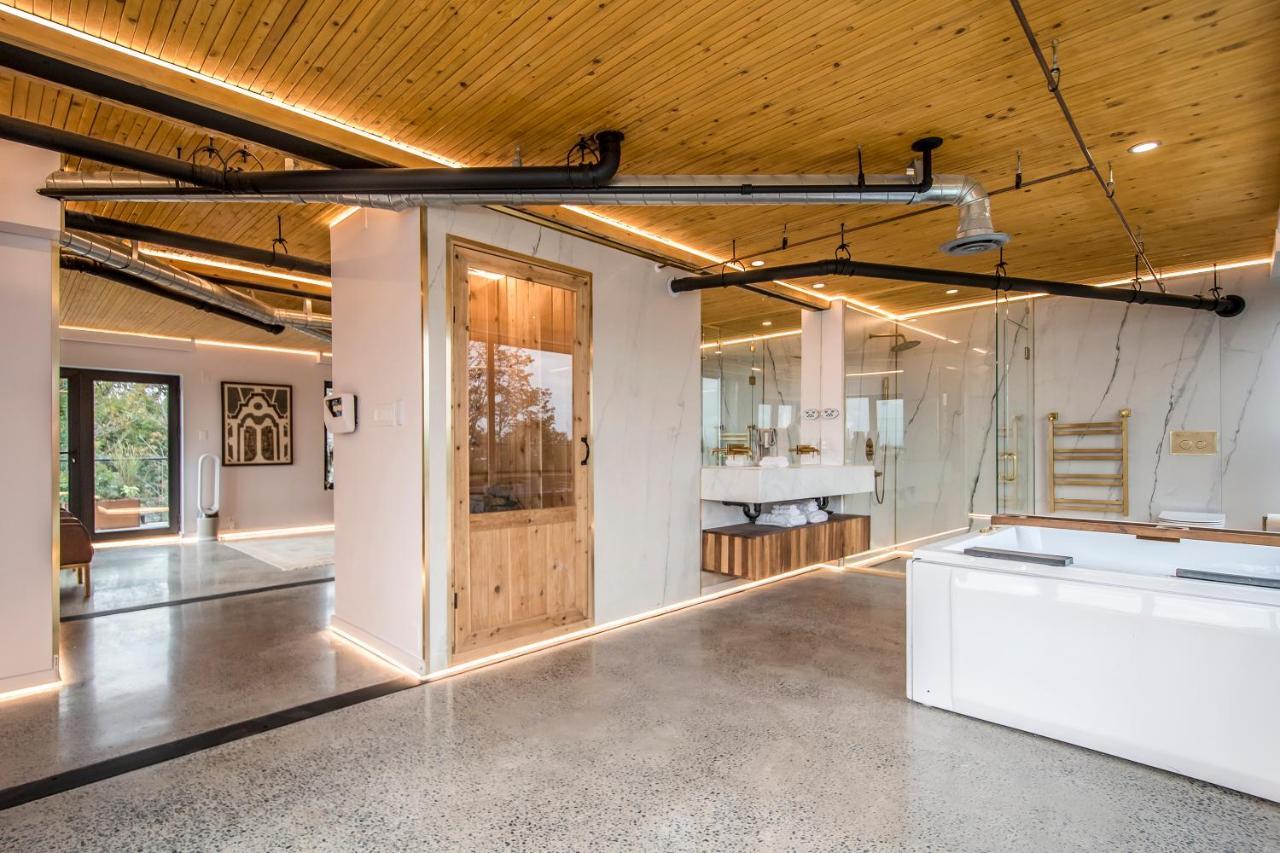 The Halifax Rooftop - Cozy Spa B&B Ngoại thất bức ảnh